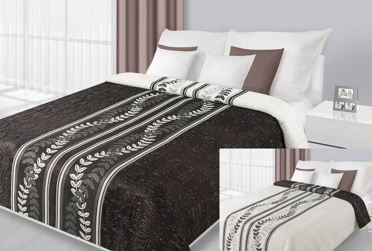 Szare modne narzuty dwustronne na łóżko z białym wzorem 