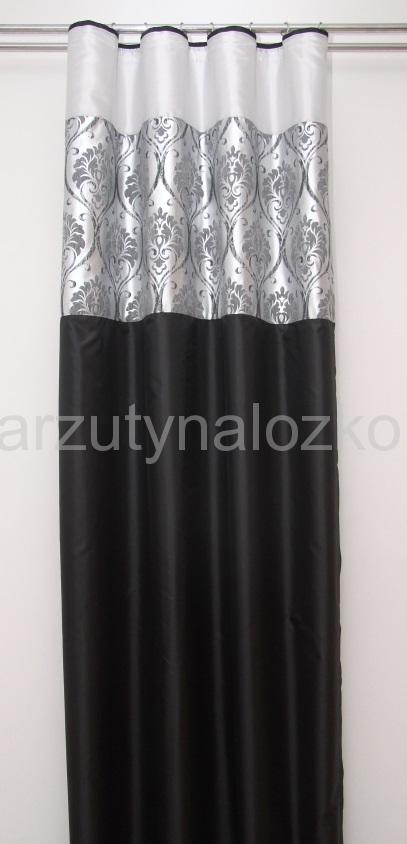 Czarne modne zasłony ze srebnym ornamentem