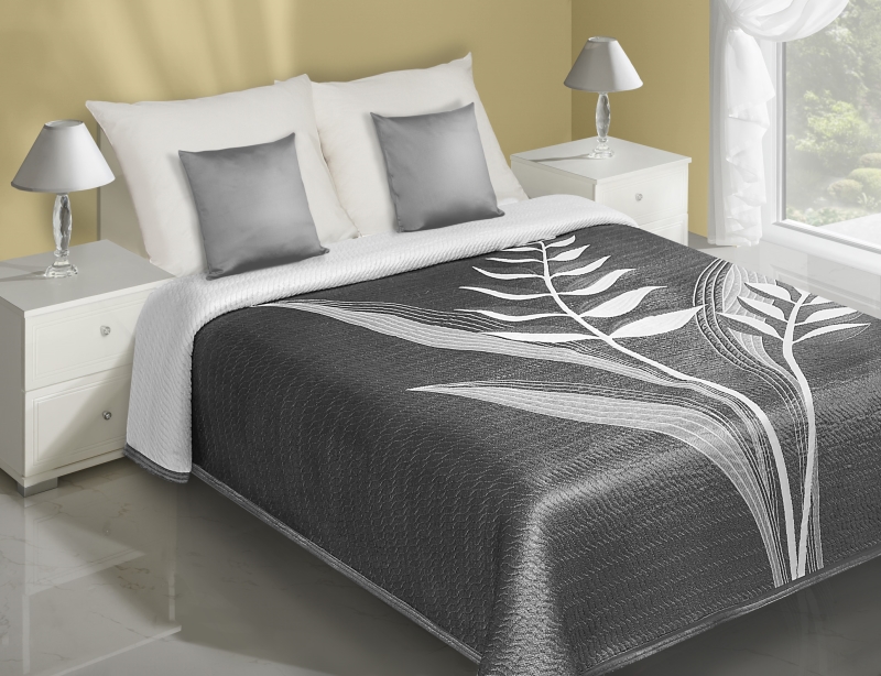 Dwustronna szara narzuta na łóżko z białym ornamentem