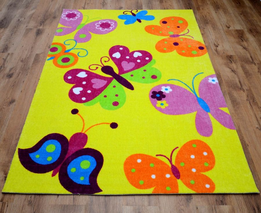Żółte dywany dla dzieci w kolorowe motylki
