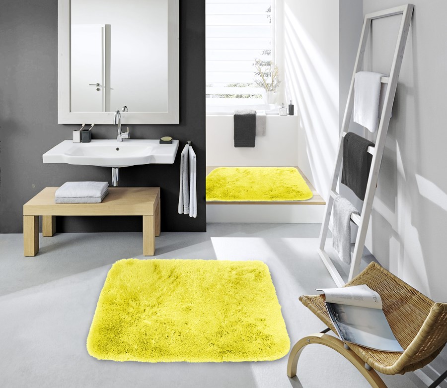 Przyjemne w dotyku nowoczesne dywaniki łazienkowe koloru żółtego 50x70