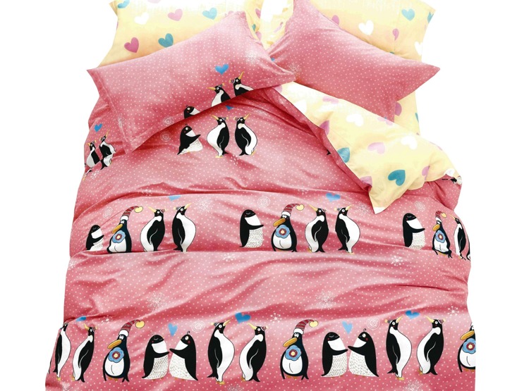 160x200 dekoracyjna różowa dwustronna satynowa pościel dziecięca w pingwiny