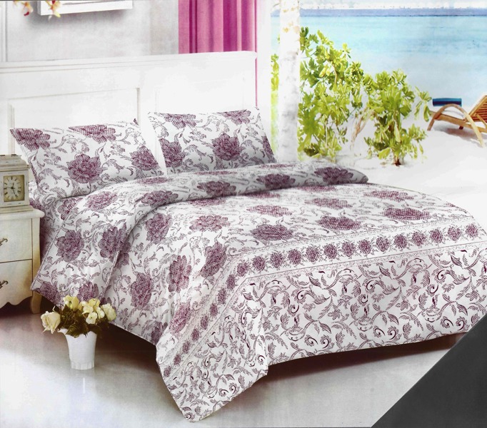 Biała dekoracyjna pościel na łóżko do sypialni w fioletowe wzory