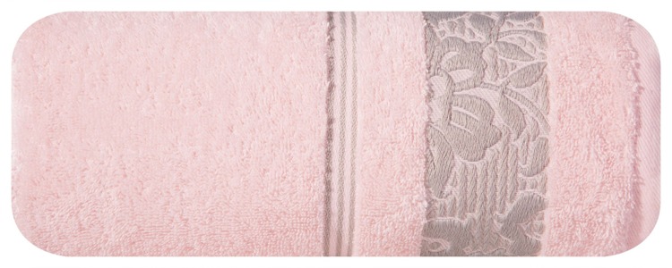 Niezbędny różowy bawełniany ręcznik 50x90 do łazienki