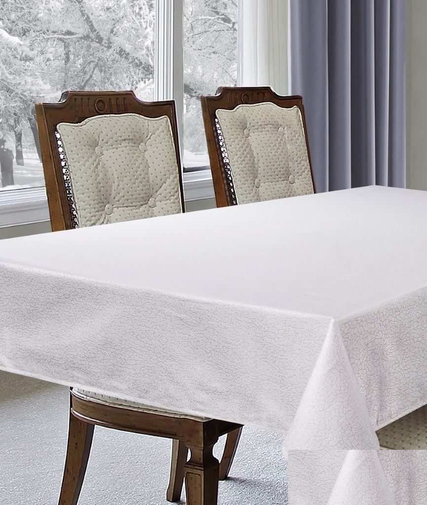 Biały ozdobny obrus na stół ze srebrnym przeplataniem