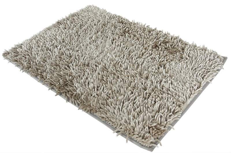Beżowo szary dywanik łazienkowy