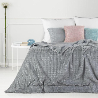 Koc na łóżko w szarym kolorze